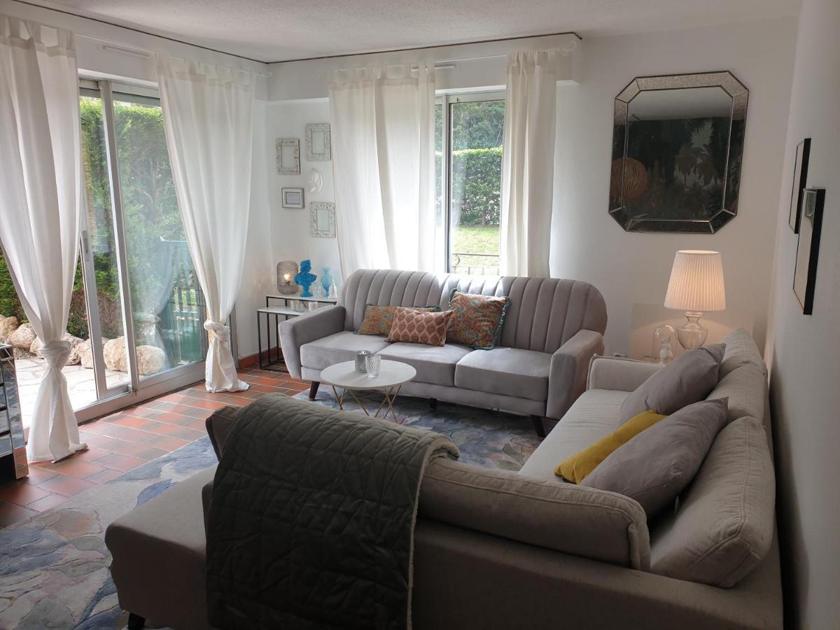 Appartement Spacieux Avec Jardin Coeur De St Tropez Saint-Tropez Eksteriør bilde