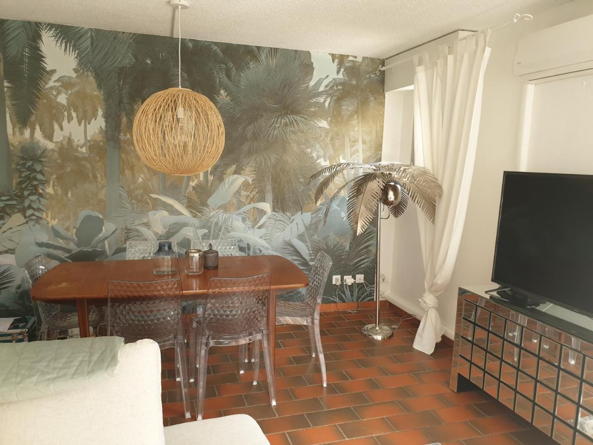 Appartement Spacieux Avec Jardin Coeur De St Tropez Saint-Tropez Eksteriør bilde